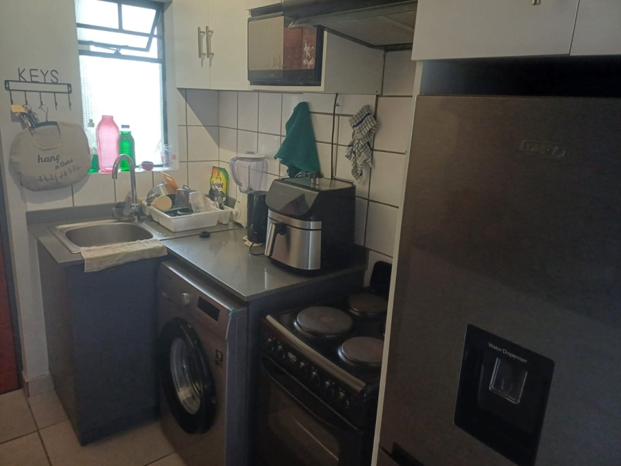 2 Bedroom Property for Sale in Scottsdene Western Cape